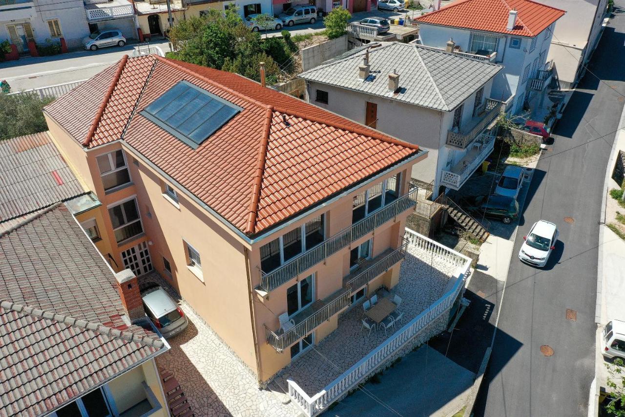 Appartement Moro Vrbnik Extérieur photo