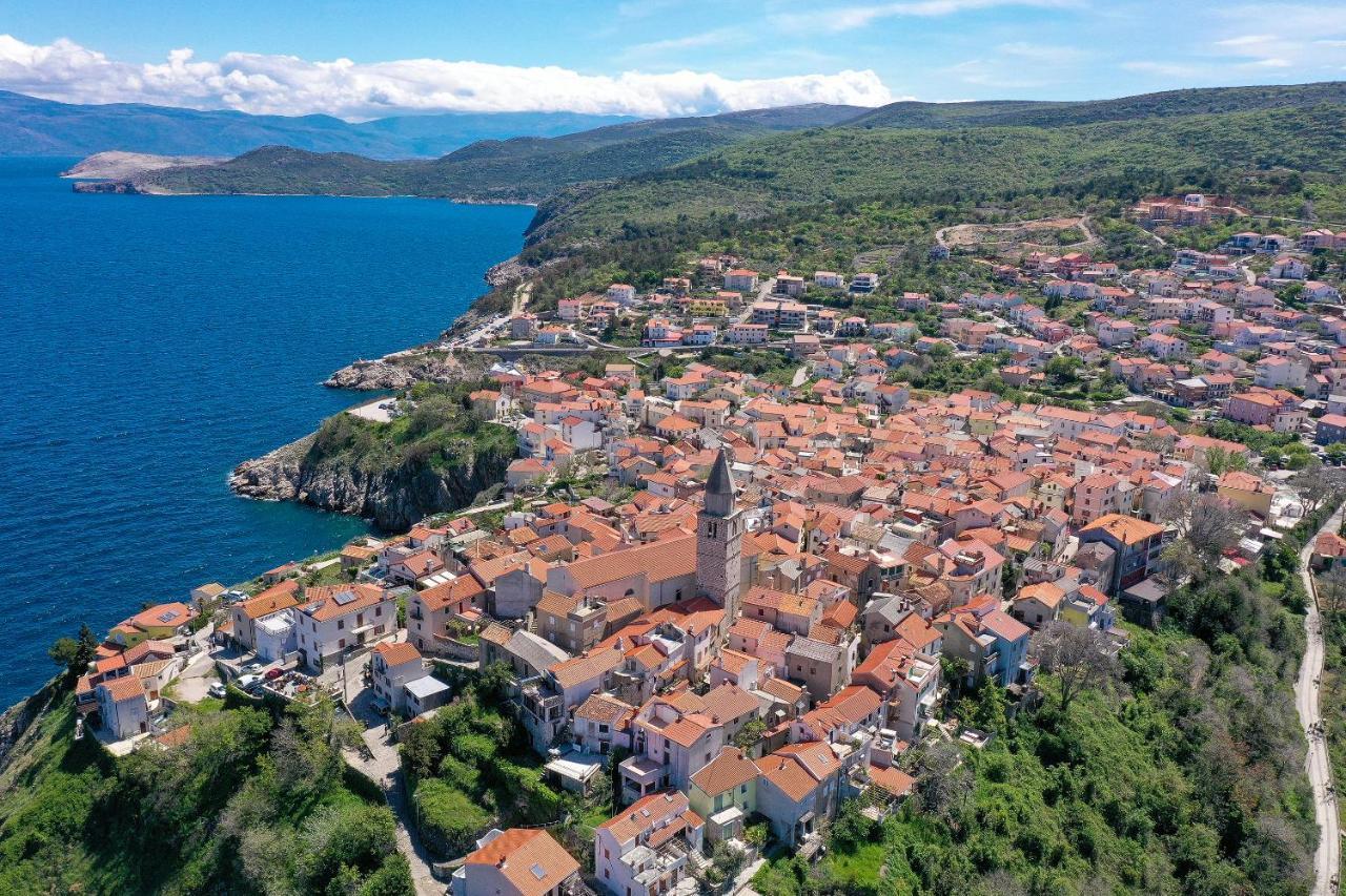 Appartement Moro Vrbnik Extérieur photo