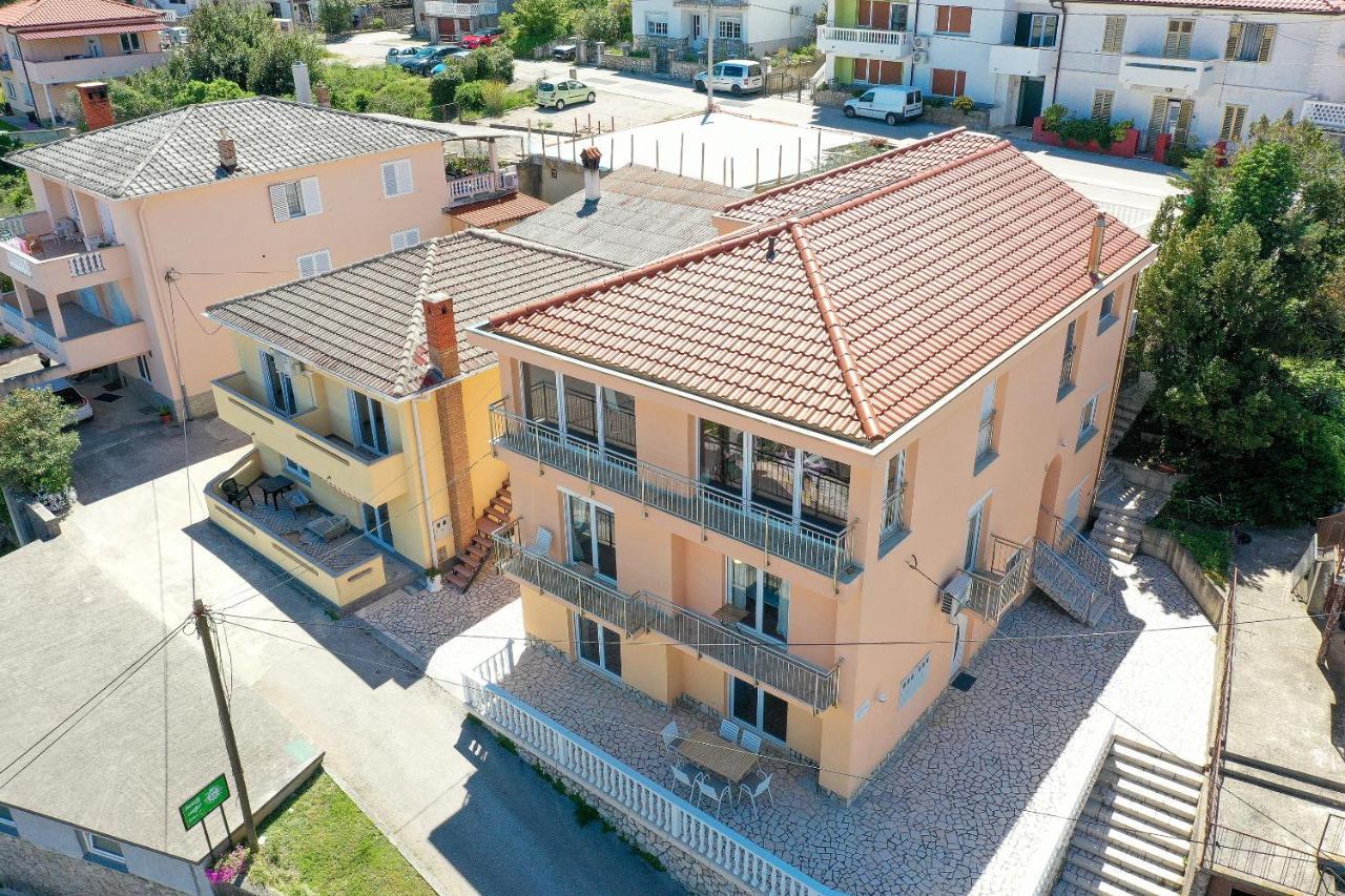 Appartement Moro Vrbnik Extérieur photo