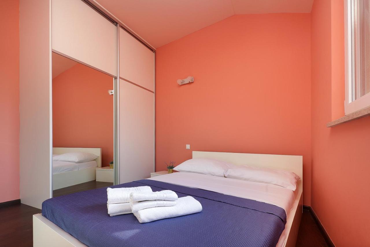 Appartement Moro Vrbnik Extérieur photo