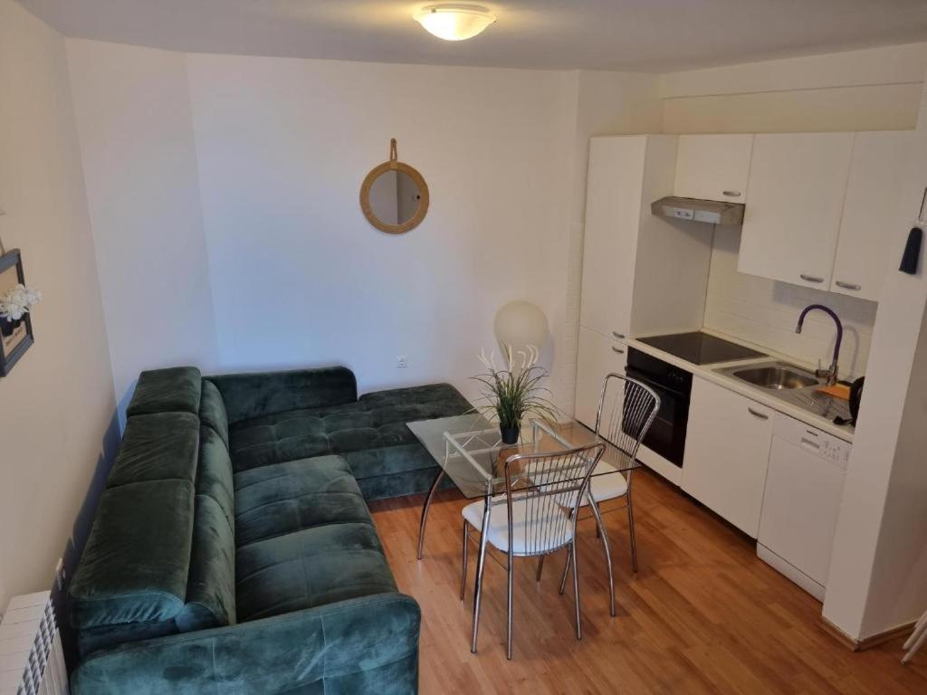 Appartement Moro Vrbnik Extérieur photo